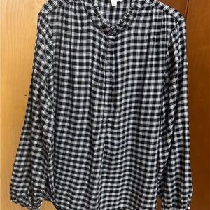 NWOT beachlunchlounge Black and White Checkered Top Size XL Ruffle Neckline
